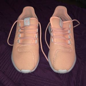 Almost new Adidas, can fit a 61/2-7